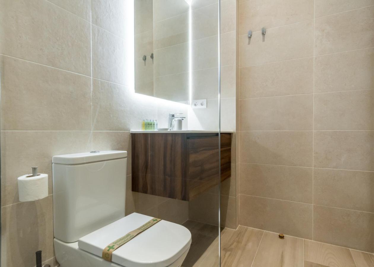 Modern And Bright- 2 Bd 2 Bth - Center Apartment Madrid Ngoại thất bức ảnh